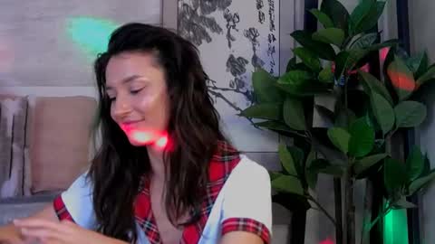 TayaKayan online show from March 31, 2:06 pm