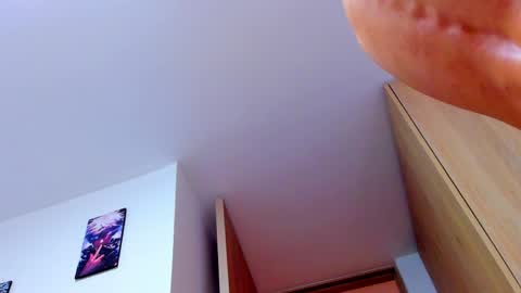 tayler_swift1 online show from April 30, 8:14 pm