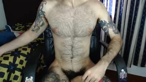 Taylor online show from October 26, 7:57 pm