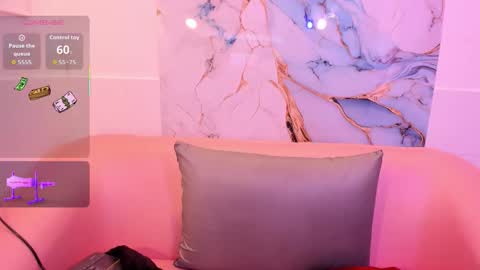 taylor_cupper_ online show from November 19, 4:12 am