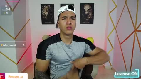 Snapshot of taylor_johnn chatting on January 21, 9:36 pm Penagos zz    online show from January 21, 9:36 pm