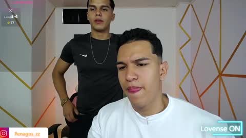 Snapshot of taylor_johnn chatting on February 13, 7:42 pm Penagos zz    online show from February 13, 7:42 pm