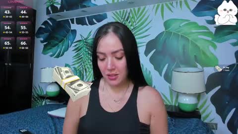 Snapshot of taylor_sweet_605214 chatting on October 1, 8:30 pm Taylor Sweet online show from October 1, 8:30 pm