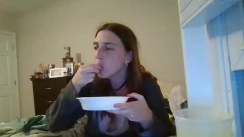 taylorslay online show from April 23, 12:29 am