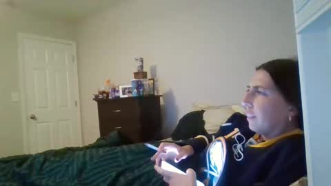 taylorslay online show from May 19, 1:56 am
