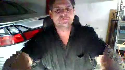 taylorthik4u online show from April 6, 8:04 am