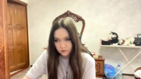 Evia online show from February 15, 11:09 am