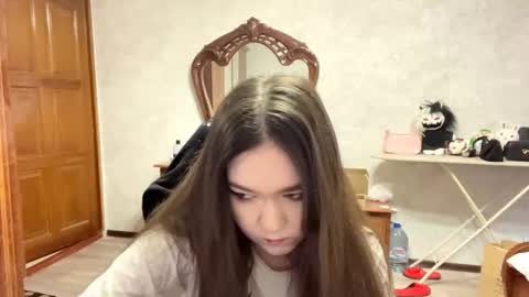 Evia online show from February 8, 12:08 pm