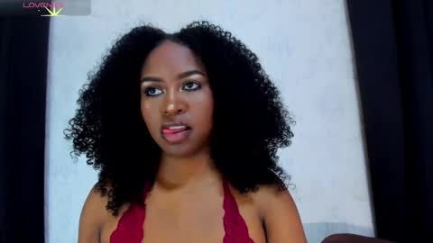 Tayra online show from May 14, 9:24 pm