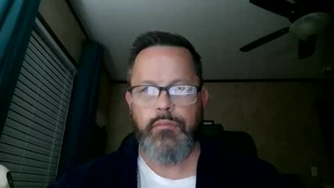 tdhawk87 online show from March 16, 9:24 am