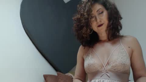 ALICIA--- online show from April 1, 7:09 am