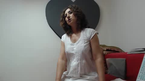 ALICIA--- online show from February 11, 6:50 am