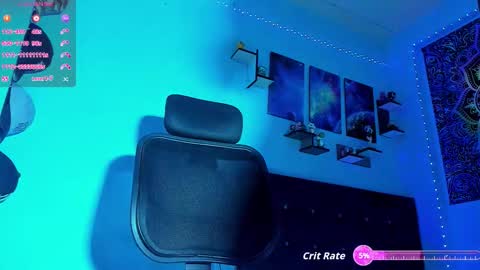 Snapshot of techno_420 chatting on October 12, 1:59 pm Charlee He online show from October 12, 1:59 pm