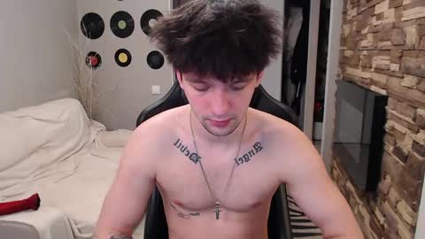 Teddy online show from March 19, 4:40 am