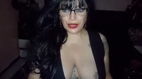 talia i m  french girl online show from July 17, 10:11 pm