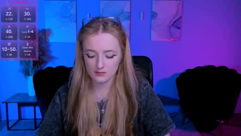 ur Louise online show from March 24, 8:26 pm