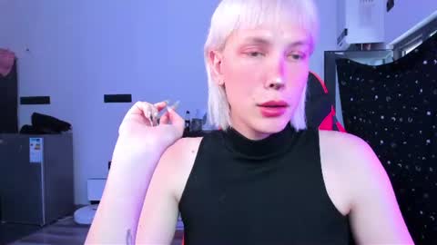 Kira online show from June 26, 2:06 am