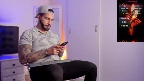 Teo Ferrer online show from March 9, 8:42 pm