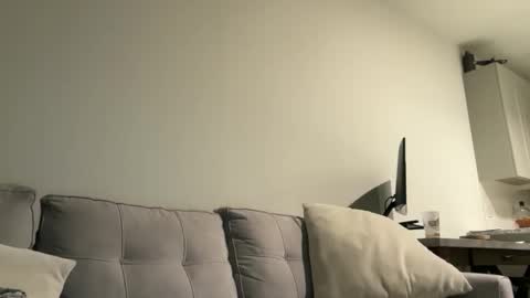 Tommy Boy online show from March 26, 1:11 am