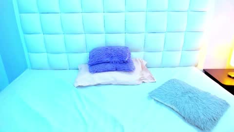 Teresa online show from February 24, 1:58 pm