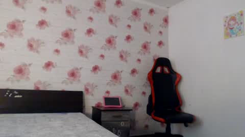 teressa_lovee online show from July 17, 10:50 am