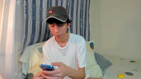 Juanfe  online show from January 11, 5:20 am