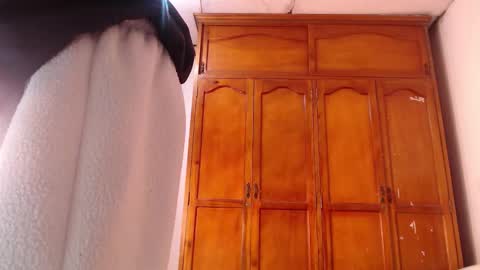 tessachains online show from February 13, 2:15 am