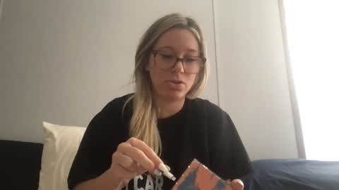 Daphne Summers online show from September 12, 5:37 pm