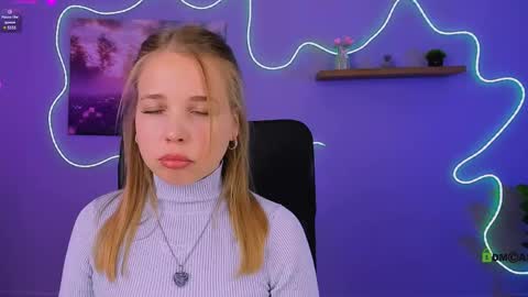 teya_starling online show from May 30, 7:51 am