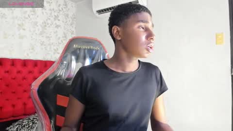 teylor_lovee online show from January 16, 8:29 pm