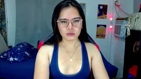 tgirlselena online show from March 3, 11:01 pm