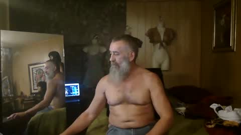 Snapshot of tha_commander69 chatting on December 30, 9:19 pm tha Commander69 online show from December 30, 9:19 pm