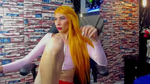 thamara_roberts online show from April 30, 12:15 am