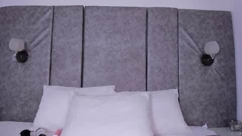 thara webstter online show from February 18, 11:32 am