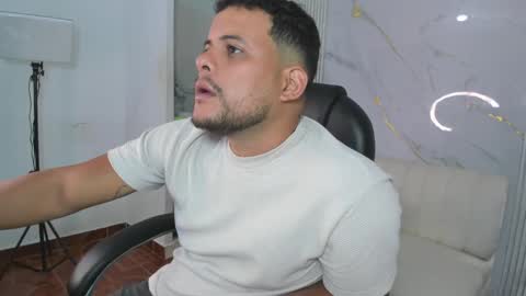 that_temptation online show from February 2, 1:08 pm