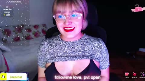   online show from March 11, 9:48 pm