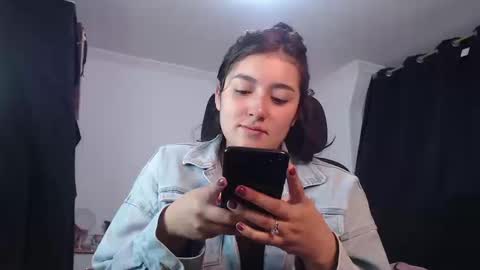   online show from September 10, 3:46 pm