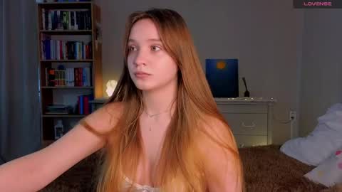 Alice online show from May 24, 2:12 pm