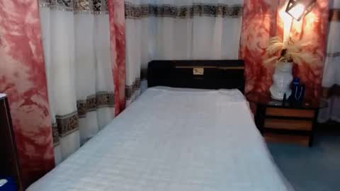 samm online show from February 18, 4:15 am