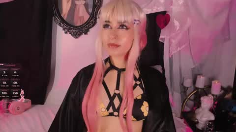 ...  ... online show from February 20, 10:16 am