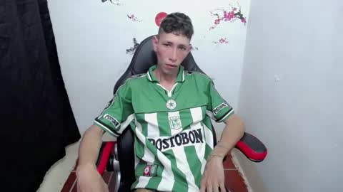 the_latin_boy02 online show from November 3, 1:34 pm