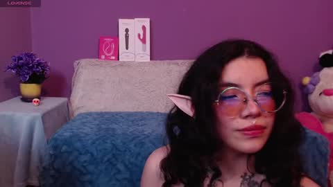 lilith  online show from March 23, 5:01 am