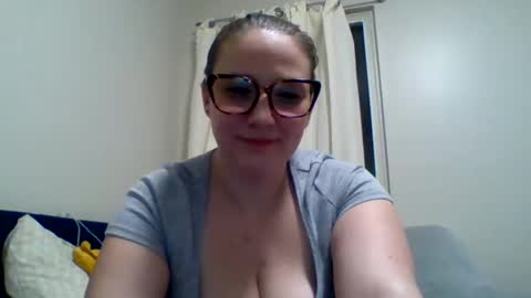 Addison Phoenix online show from January 19, 2:36 am