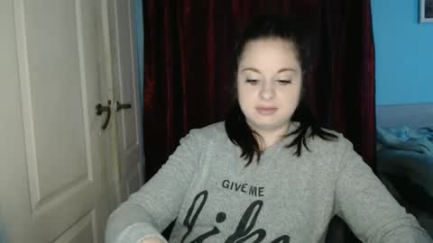 raissa online show from November 4, 2:07 pm