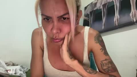 Snapshot of thecontcobracock24cm chatting on February 13, 3:35 pm thecontcobracock24cm online show from February 13, 3:35 pm