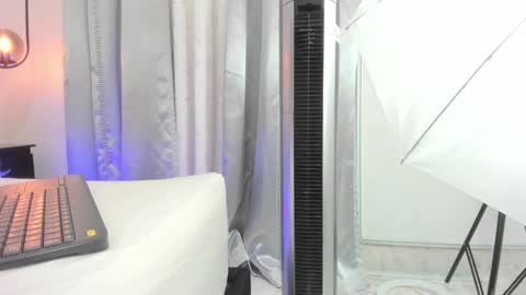 Thedol1 online show from September 29, 8:02 am