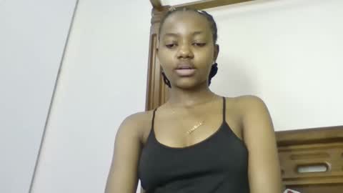 Snapshot of theequinn chatting on October 22, 11:12 am theequinn online show from October 22, 11:12 am