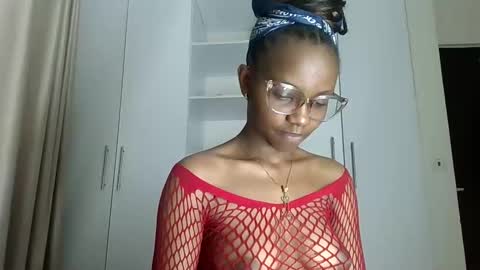 theequinn1 online show from May 7, 3:57 am