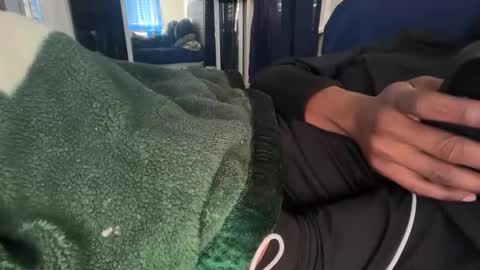 theeshooterr online show from February 9, 2:42 pm