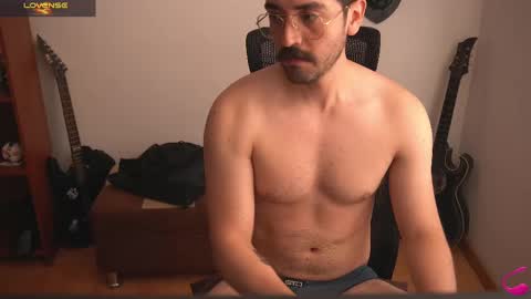 Snapshot of thefckingwolf chatting on September 15, 5:58 pm Wolf Independent model online show from September 15, 5:58 pm